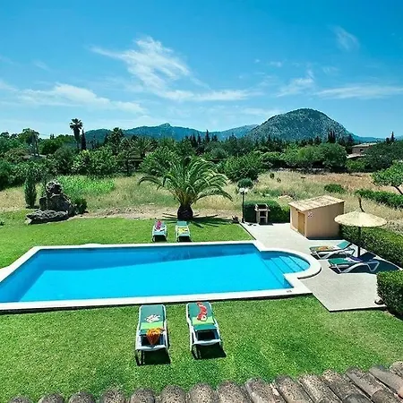 Holiday home Lovely Stone-clad With Large Garden By Renthousing Pollenca